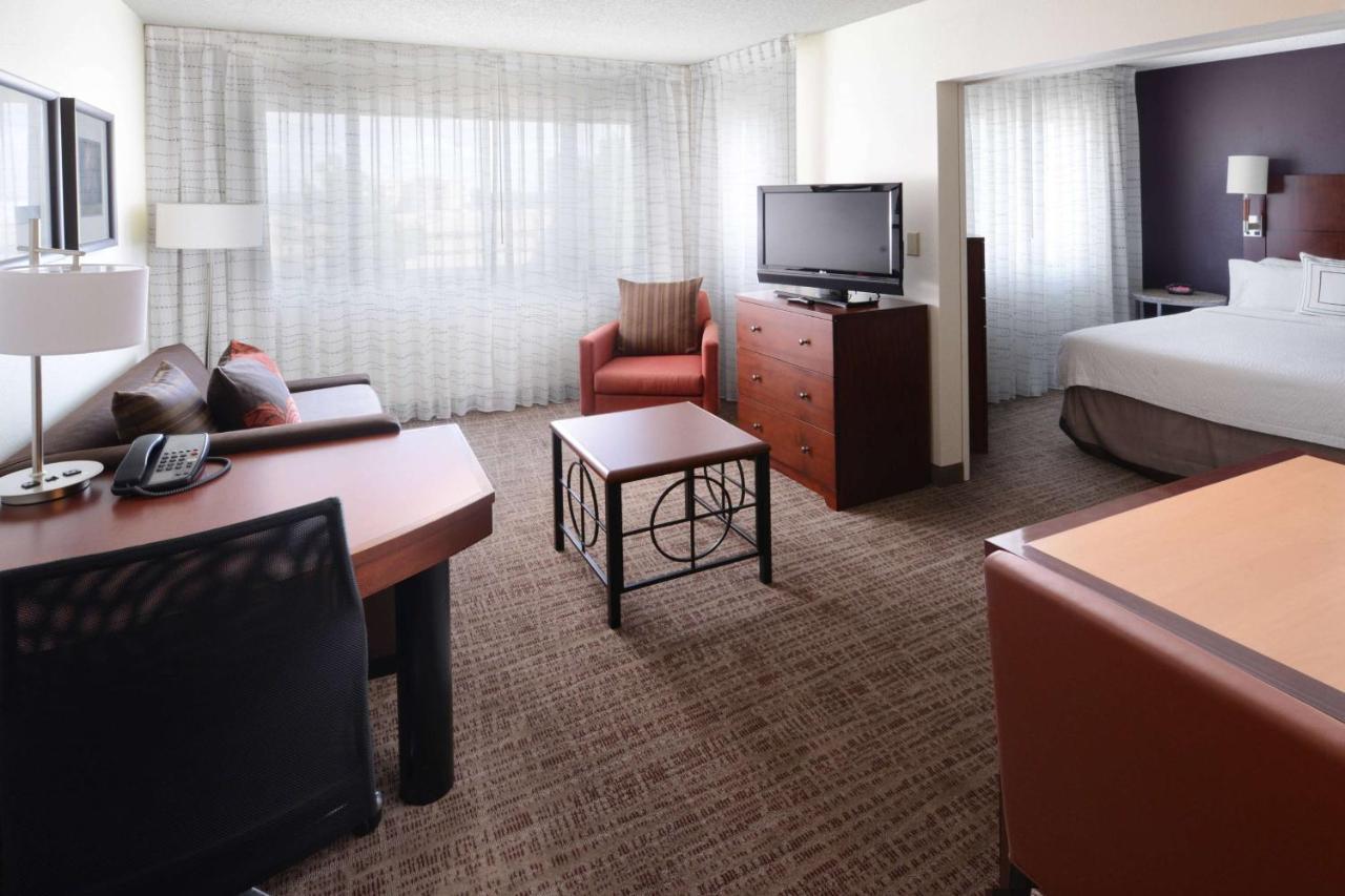 Sonesta Es Suites Dallas Central Expressway Exteriör bild