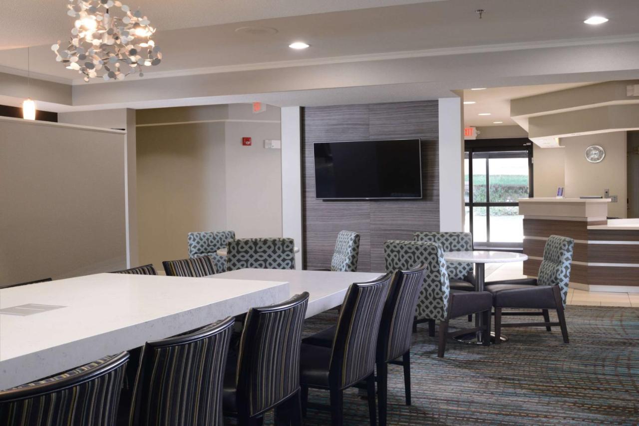 Sonesta Es Suites Dallas Central Expressway Exteriör bild
