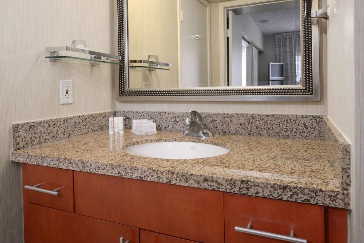 Sonesta Es Suites Dallas Central Expressway Exteriör bild