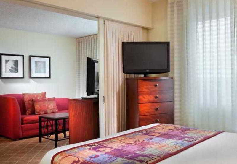 Sonesta Es Suites Dallas Central Expressway Exteriör bild